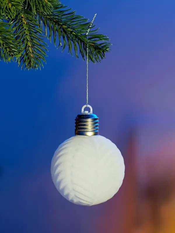 Елочный шар &laquo;Белый бархат&raquo; 8 см, 1 LED, от батареек LR44&times;3, свечение тёплое белое