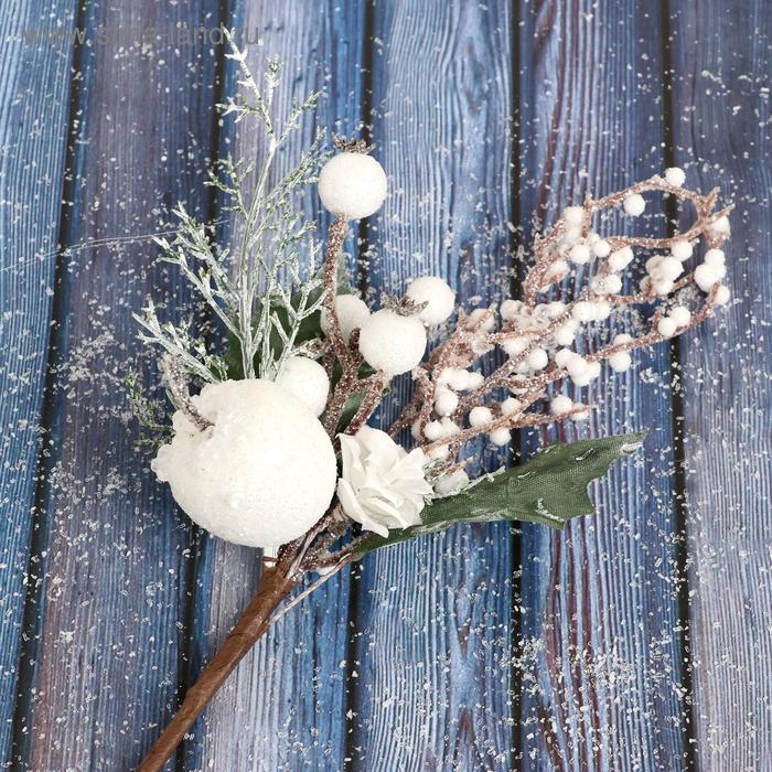 Декор  Декор "Зимнее очарование" яблоко ягоды цветок в белом, 25 см