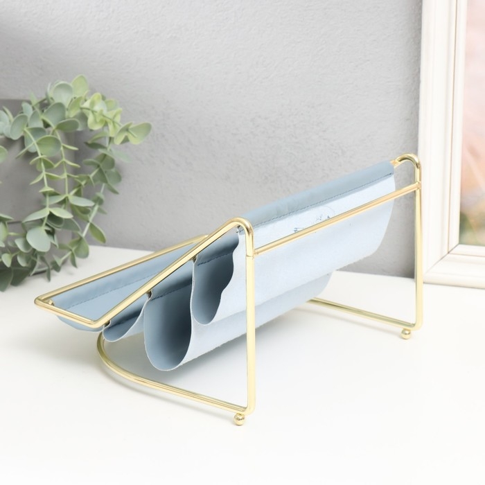 Подставка для мелочей металл, кожзам 4 яруса Подставка для мелочей металл, кожзам 4 яруса "Сканди" голубая 20,5х20х14,5 см