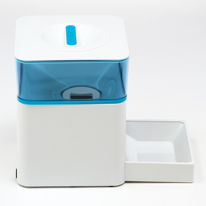 Умная автокормушка, контейнер 4,5 л, функция записи голоса, с функцией управления с пульта Умная автокормушка, контейнер 4,5 л, функция записи голоса, с функцией управления с пульта