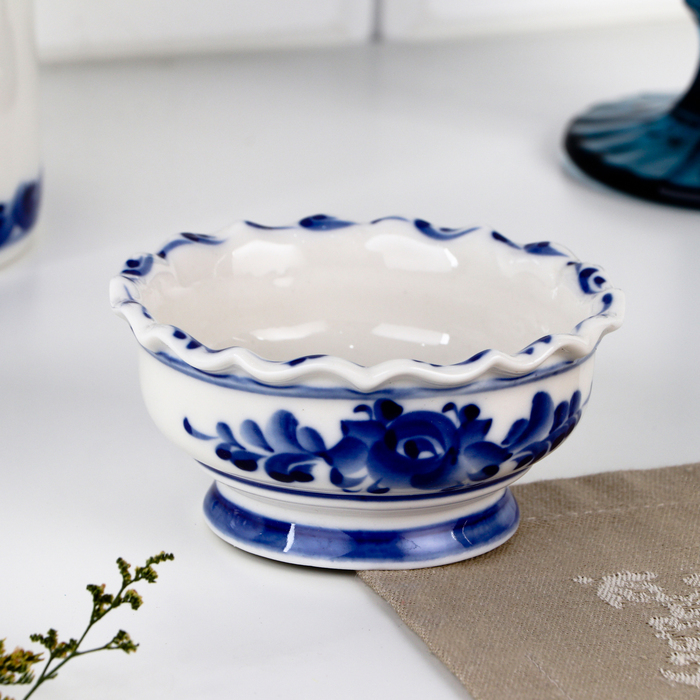 Розетка «Цветы», 10,5х10,5×5 см, гжель Розетка «Цветы», 10,5х10,5×5 см, гжель