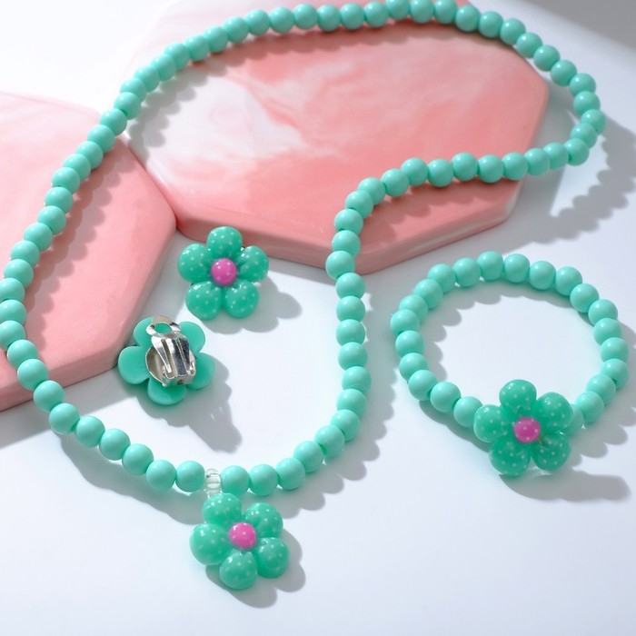 Набор детский «Выбражулька» 3 предмета: клипсы, кулон, браслет, цветок ромашки, цвета МИКС Набор детский «Выбражулька» 3 предмета: клипсы, кулон, браслет, цветок ромашки, цвета МИКС