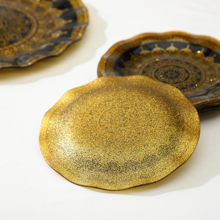 Набор столовый «Мехенди», 7 предметов: d=30 см - 1 шт, d=18 см - 6 шт, цвет золотой, черный Набор столовый «Мехенди», 7 предметов: d=30 см - 1 шт, d=18 см - 6 шт, цвет золотой, черный