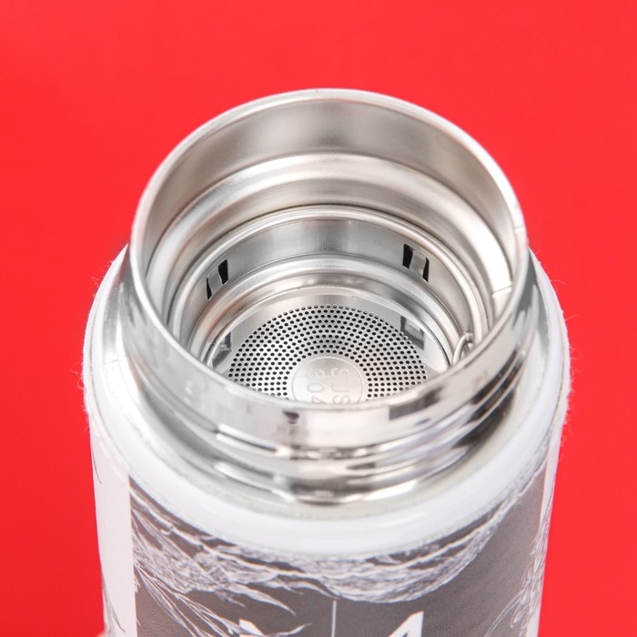 Термос с индикатором температуры Men, 500 мл, сохраняет тепло 8-10 ч Термос с индикатором температуры Men, 500 мл, сохраняет тепло 8-10 ч