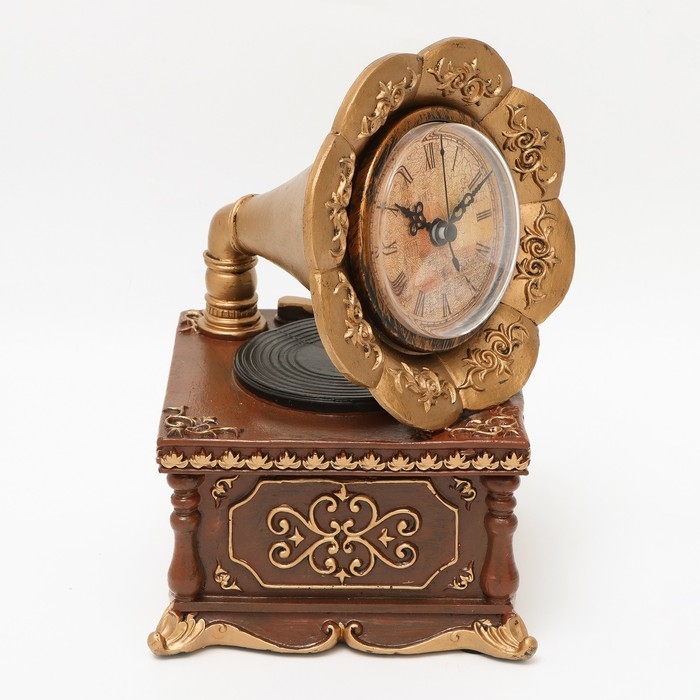 Часы настольные фигурные Часы настольные фигурные "Граммофон", дискретный ход, d-7 см, 20 х 25 см, АА