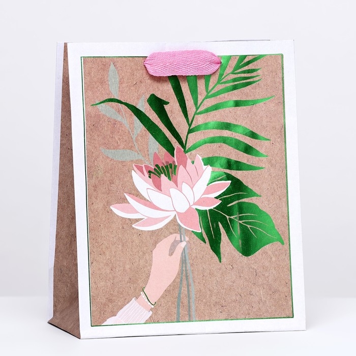 Пакет крафт Пакет крафт "Белый лотос" 18 х 22,3 х 10 см