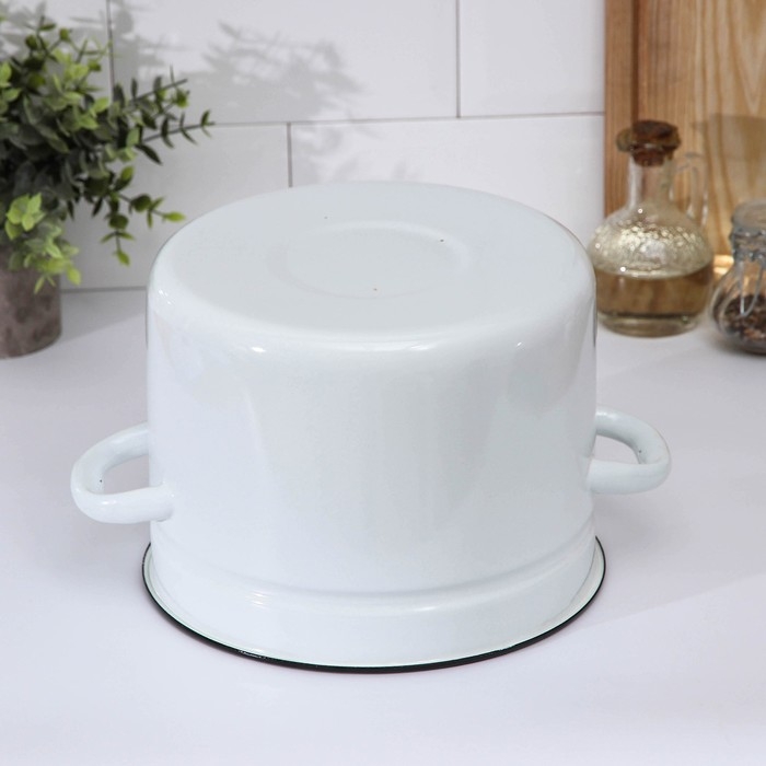 Кастрюля эмалированная без деколи, 6 л, цвет белый Кастрюля эмалированная без деколи, 6 л, цвет белый