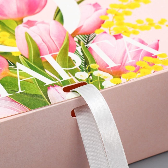Коробка подарочная, упаковка, «С 8 марта», 31 х 24.5 х 8 см Коробка подарочная, упаковка, «С 8 марта», 31 х 24.5 х 8 см