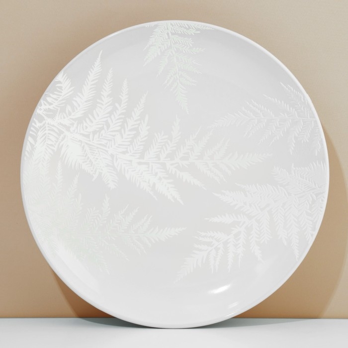 Тарелка керамическая «Папоротник», 25.5 см, цвет белый Тарелка керамическая «Папоротник», 25.5 см, цвет белый