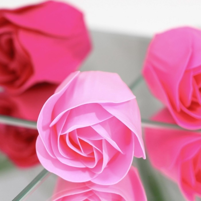 Мыльные розочки, цветные оттенки, набор 12 шт. Мыльные розочки, цветные оттенки, набор 12 шт.