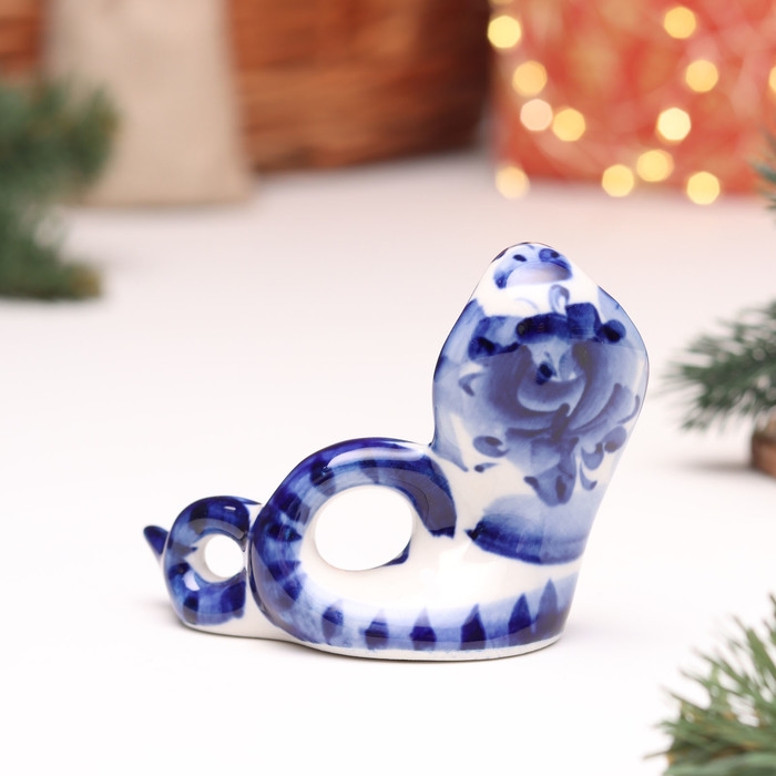 Новый год. Сувенир символ года Новый год. Сувенир символ года "Змея", №14, гжель, 7 см