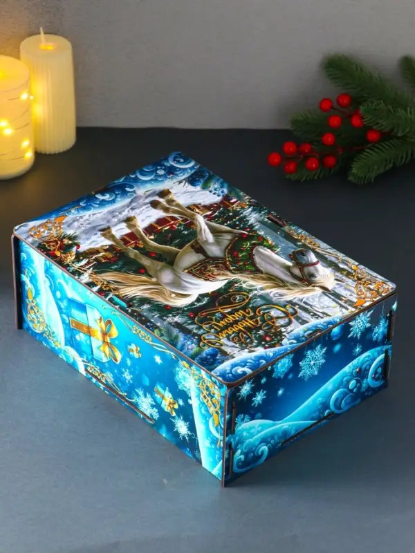 Шкатулка-ящик  самосборный большой  с символом года "Белая лошадь на голубом",  28х19,5х11 см 109035