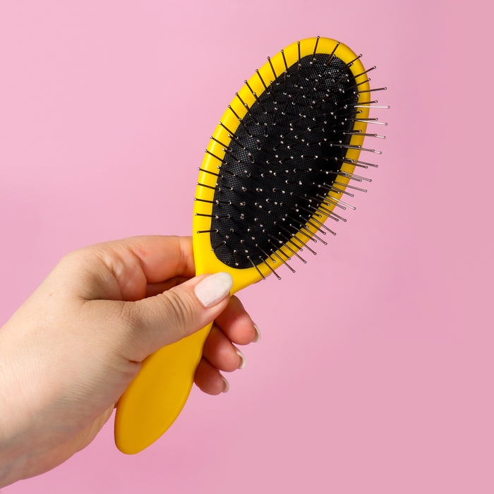 Расчёска массажная, 7 × 22 см, цвет МИКС