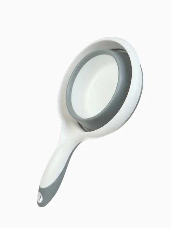 Ковшик для купания детский, складной, 1 л, цв. белый/серый Ковшик для купания детский, складной, 1 л, цв. белый/серый