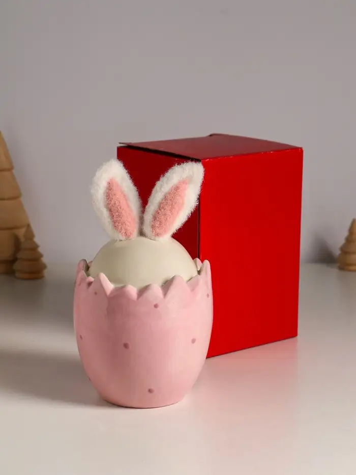 Сувенир керамика, текстиль "Зайчик в яйце" розовый 9х9х15,5 см Сувенир керамика, текстиль "Зайчик в яйце" розовый 9х9х15,5 см