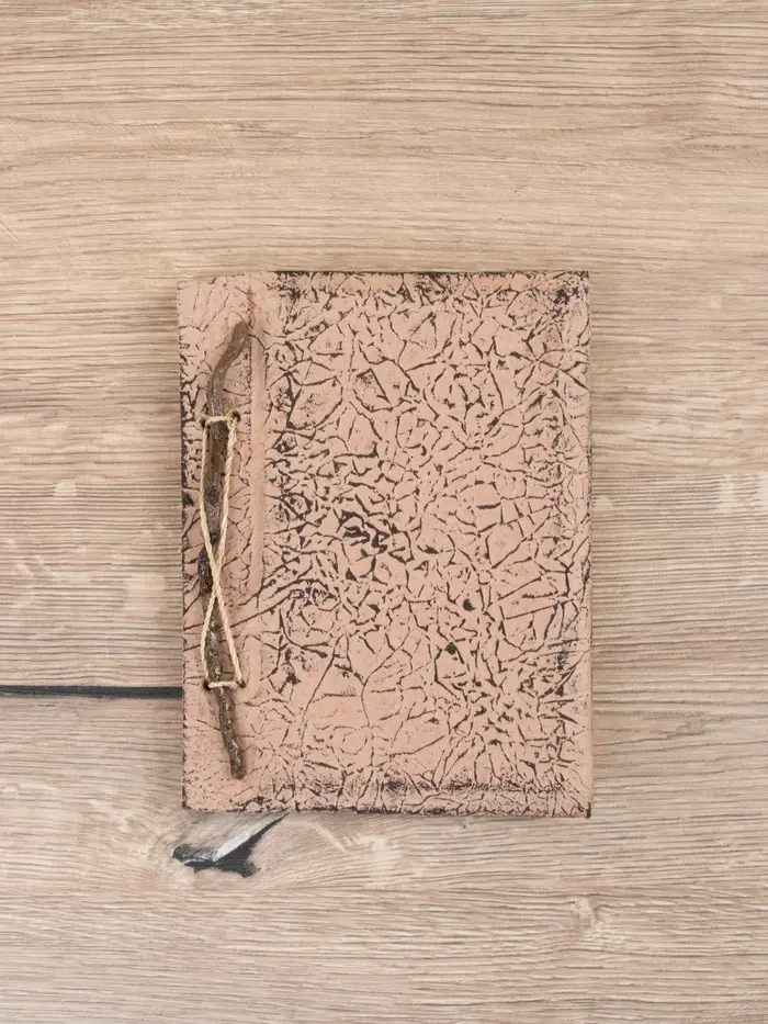 Блокнотик плетеный, 48 листов, 14х18х2 см, цв. бежево-чёрный Блокнотик плетеный, 48 листов, 14х18х2 см, цв. бежево-чёрный