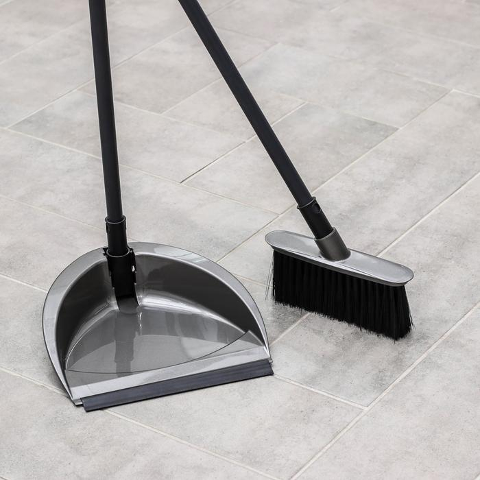 Щётка для пола с совком и кромкой «Классика», цвет антрацит Щётка для пола с совком и кромкой «Классика», цвет антрацит