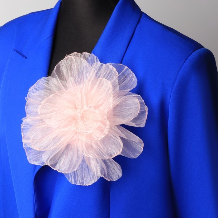 Брошь текстильная «Цветок» объемный, невесомый, цвет розовый Брошь текстильная «Цветок» объемный, невесомый, цвет розовый