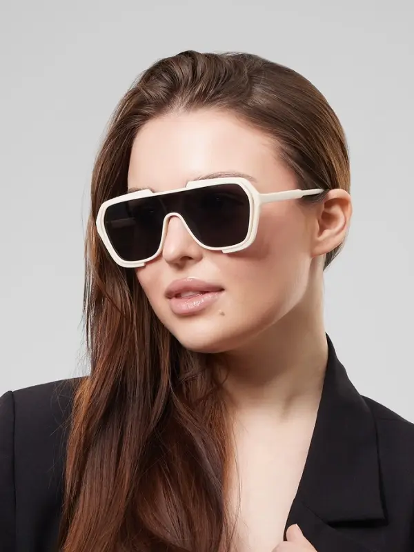 Очки солнцезащитные &laquo;OneSun. Маска&raquo;, uv 400, линза 4.5&times;5.8 см, белый, чёрный