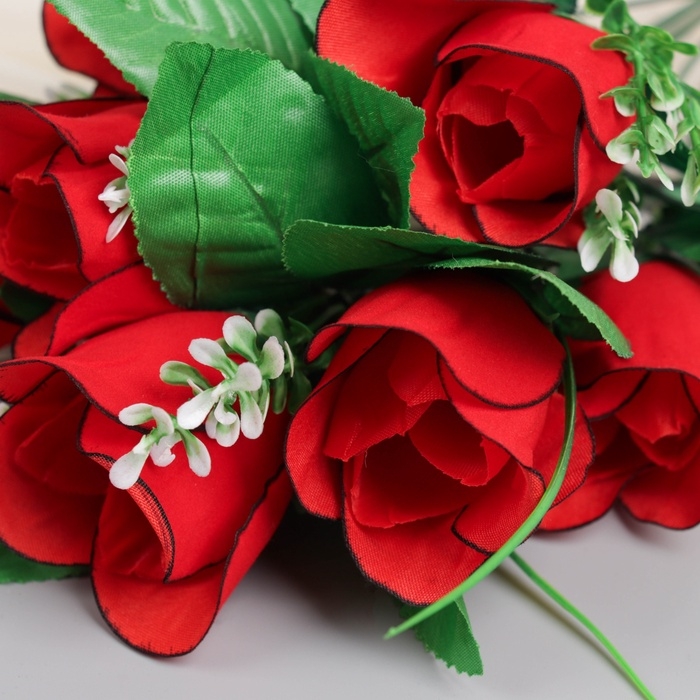 Букет "Роза с листьями и зеленью" 31 см, красный