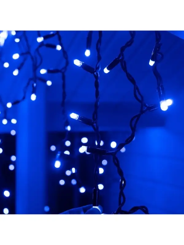 Гирлянда &laquo;Бахрома&raquo; 3&times;0.6 м, IP65, УМС, тёмная нить каучук, 108 LED, свечение синее, 220 В