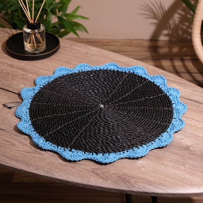 Коврик плетёный круглый 38 см Коврик плетёный круглый 38 см