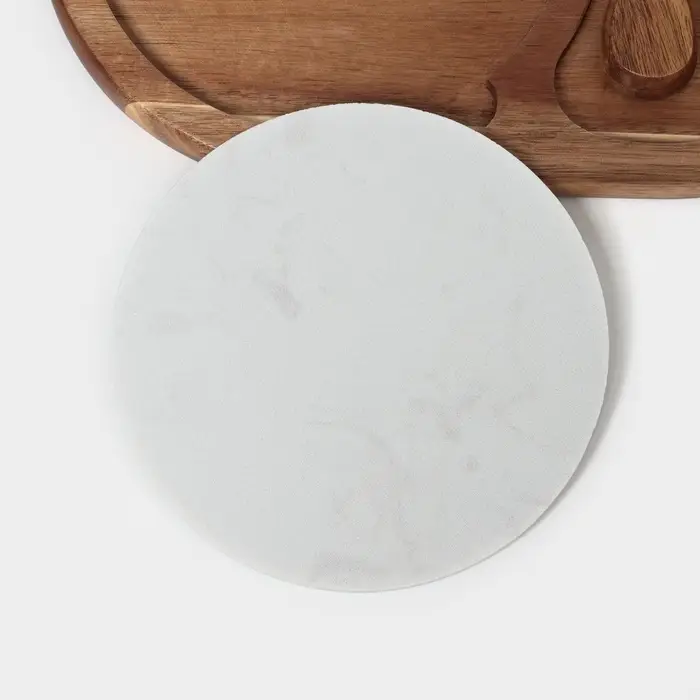 Набор для подачи сыра &laquo;Мрамор&raquo;, 2 ножа, доска, 24.5&times;16&times;1.5 см, акация