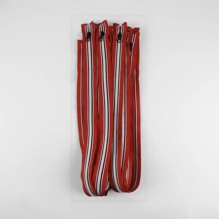 Молния «Спираль», №5, разъёмная, замок автомат, 80 см, красная, белая, чёрная Молния «Спираль», №5, разъёмная, замок автомат, 80 см, красная, белая, чёрная