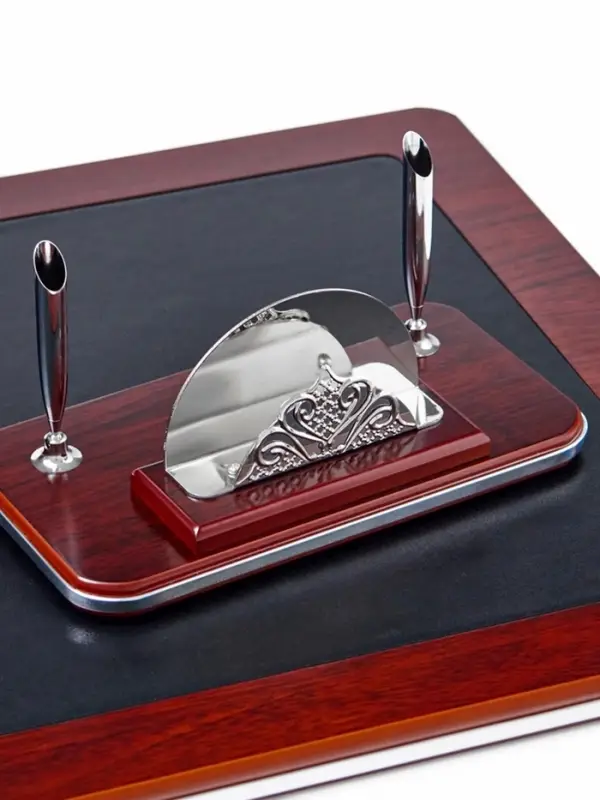 Набор настольный 7 в1 (карандашница, подставка для ручек, визитница, часы Д-009, этажерка, нож, подставка)