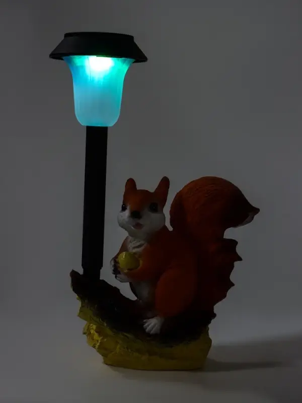 Садовая фигура - фонарь из полистоуна &laquo;Белка с орешком&raquo;, 24&times;16&times;24 см