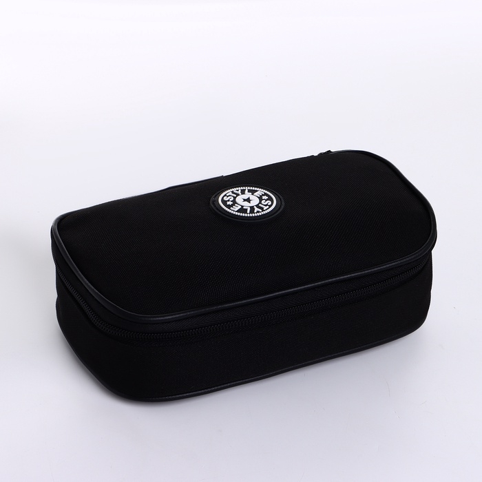 Косметичка на молнии, цвет чёрный Косметичка на молнии, цвет чёрный