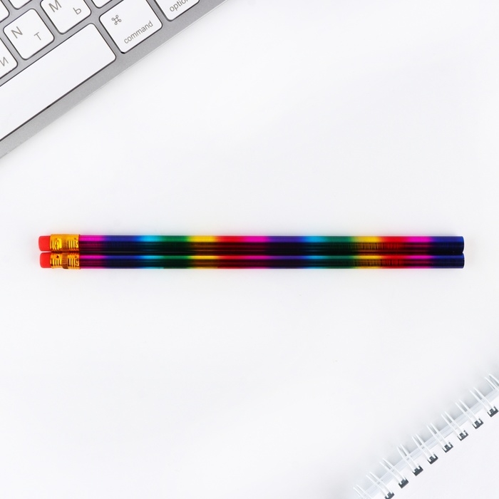 Набор: блокнот А6, карандаши (2 шт.) и восковые мелки (4 шт.) «С 8 марта» Набор: блокнот А6, карандаши (2 шт.) и восковые мелки (4 шт.) «С 8 марта»