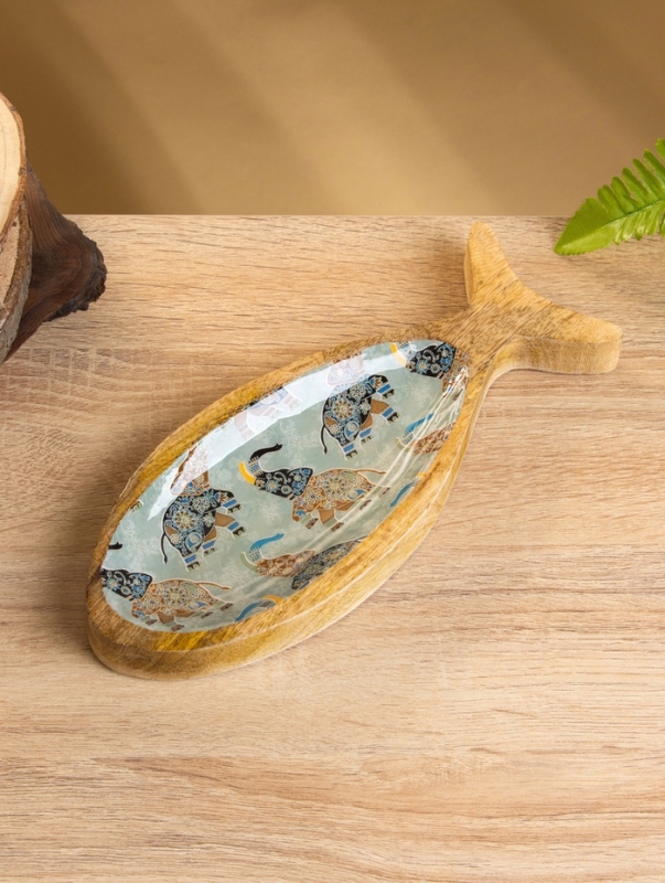 Блюдо в форме рыбки Блюдо в форме рыбки "Мудрый слон" дерево манго 25,5х10х2 см