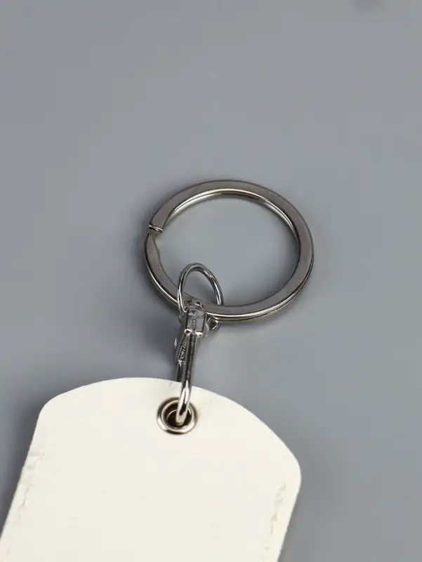 Брелок чехол для магнитных ключей, прямоугольный, белый 4,5х7 см