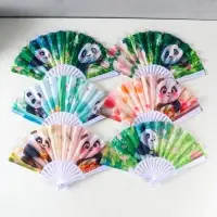 Веер пластик, текстиль "Панда в цветочном саду" МИКС 23 см Веер пластик, текстиль "Панда в цветочном саду" МИКС 23 см