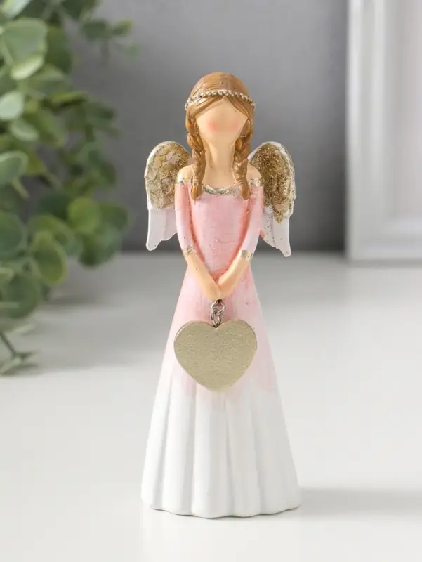 Сувенир полистоун "Девушка-ангел в светло-розовом платье с золотым сердцем" 14,5 см
