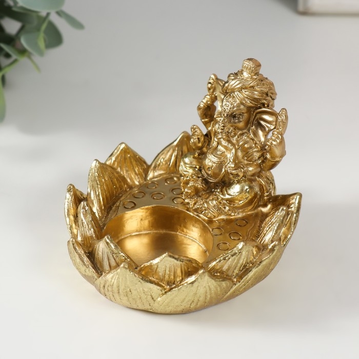 Подсвечник полистоун на 1 свечу  Подсвечник полистоун на 1 свечу "Ганеша в лотосе" золото 9х8,2х7 см