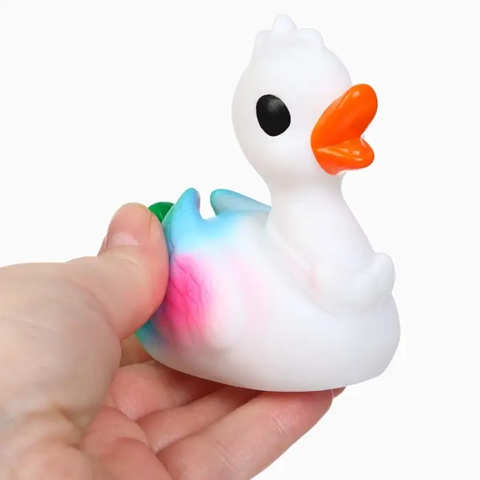 Резиновая игрушка для ванны Крошка Я &laquo;Лебедь&raquo;, 8 см, с пищалкой