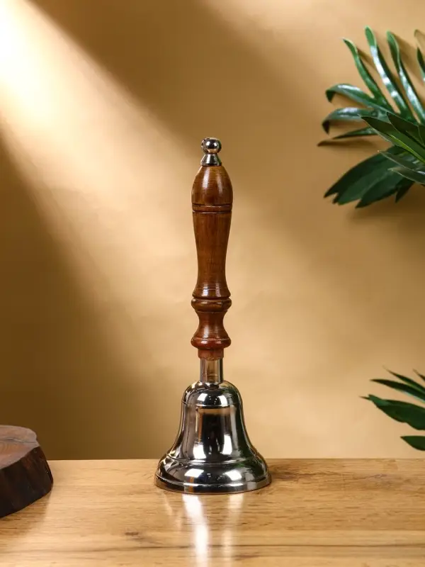 Колокольчик  Колокольчик "Серебряный звон" алюминий, с деревянной ручкой 8х8х24 см