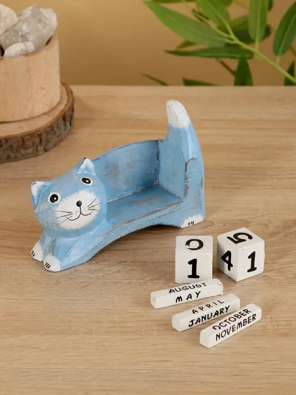 Календарь настольный «Кошка», 13×4×10 см, дерево