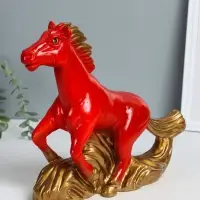 Копилка "Огненный конь" 28х32х9,5 см, красный с золотом