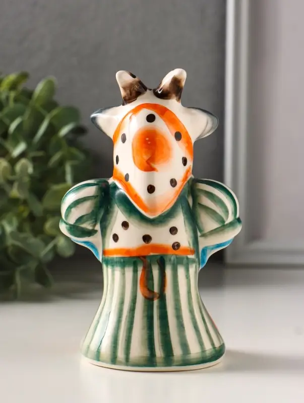 Фигурка фарфор &laquo;Коза Глаша&raquo;, 14 см, гжель цветная