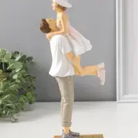 Сувенир полистоун "Влюблённые - я буду носить тебя на руках" 29,5 см