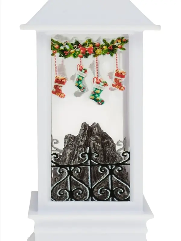 Светодиодная фигура &laquo;Камин с носками&raquo; 5.5&times;13&times;5.5 см, пластик, от батареек AG13&times;3, свечение тёплое белое