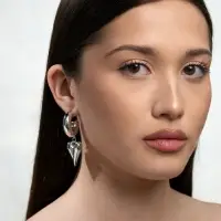 Серьги кольца с подвеской &laquo;Сердечки&raquo;, d=2.5 см, цвет серебро