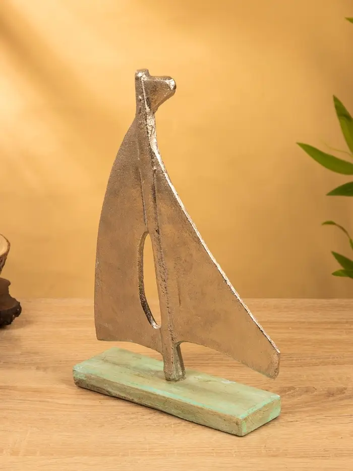 Сувенир "Парусник" 6х22х32 см, алюминий, дерево Сувенир "Парусник" 6х22х32 см, алюминий, дерево