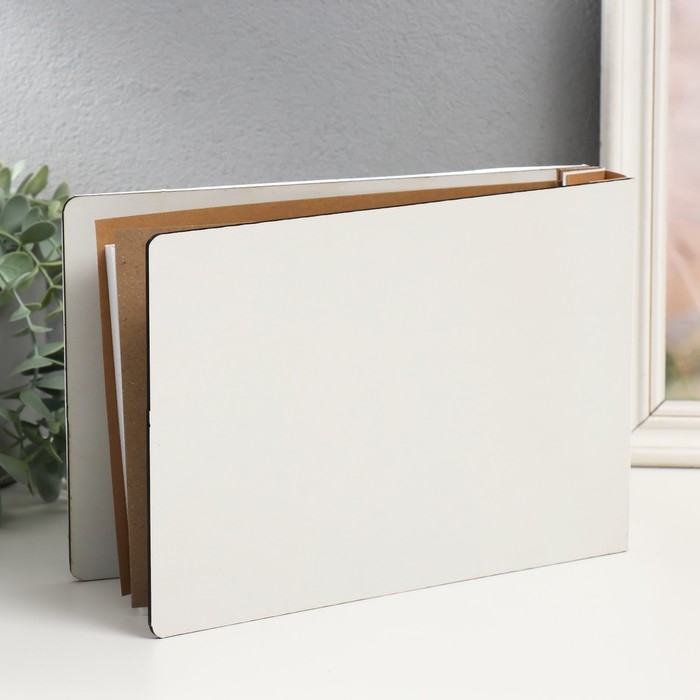 Фотоальбом на 52 фото 15х20 см Фотоальбом на 52 фото 15х20 см "Олени в золотистом лесу" дерево, блеск 4х17,4х25 см