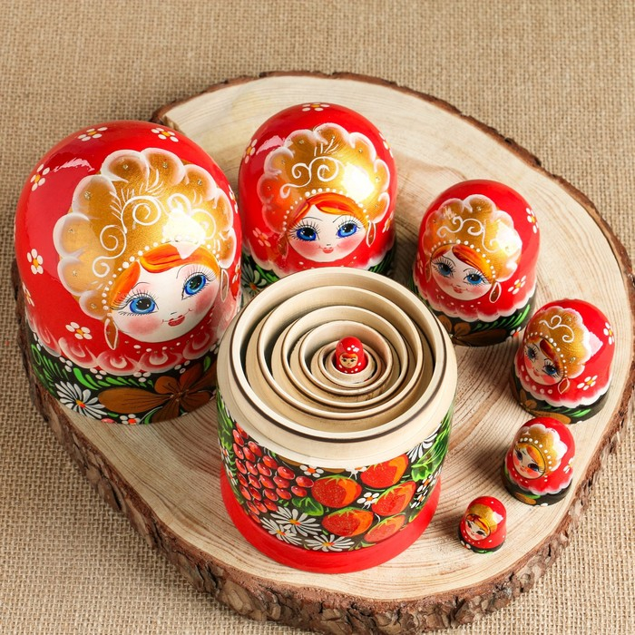 Матрёшка «Полянка»,  красный платок, 7 кукольная, 22 см Матрёшка «Полянка»,  красный платок, 7 кукольная, 22 см