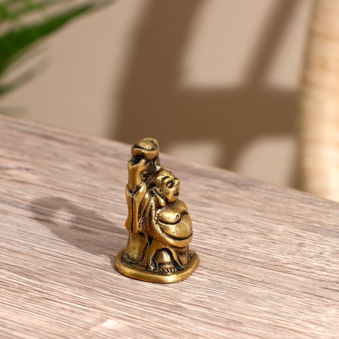 Сувенир Сувенир "Хотэй, руки вверх" латунь 4,5 см