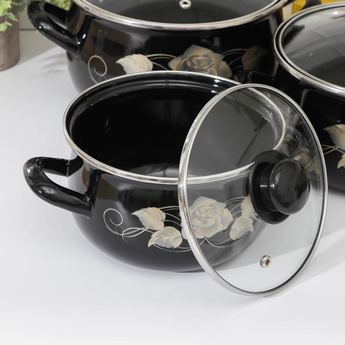 Набор кастрюль «Чёрное золото», 3 предмета: 2,1 л, 3,1 л, 4 л, крышки, индукция, цвет чёрный Набор кастрюль «Чёрное золото», 3 предмета: 2,1 л, 3,1 л, 4 л, крышки, индукция, цвет чёрный